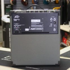 Amps Peavey Max 100 Bass Combo Amp
