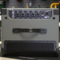 Amps Peavey Max 100 Bass Combo Amp