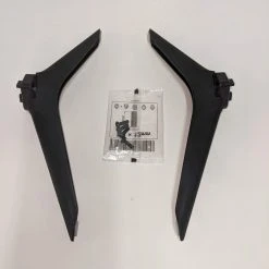 Hisense Roku 55R6090G Flat Screen TV Stand