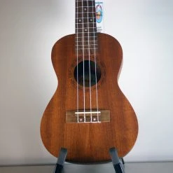 Amahi Mahogany Concert Ukulele UK210C Ukuleles