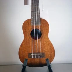 Amahi Mahogany Soprano Ukulele UK210S Ukuleles